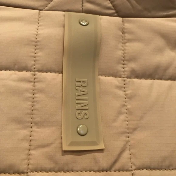 Rains Liner Puffer Coat Women’s XL Sand - Picture 5 of 8